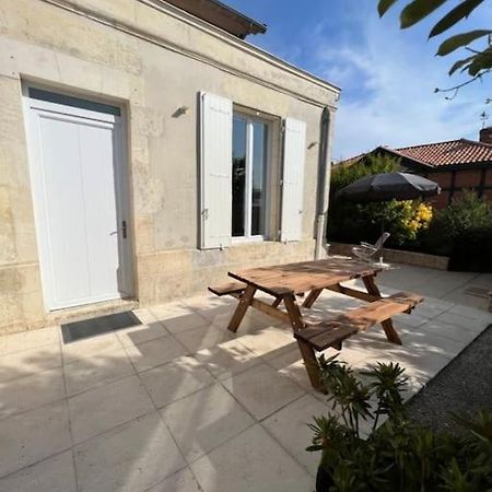 La Petite Angerienne Villa Saint-Jean-dʼAngély Bagian luar foto