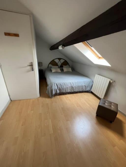 La Petite Angerienne Villa Saint-Jean-dʼAngély Bagian luar foto